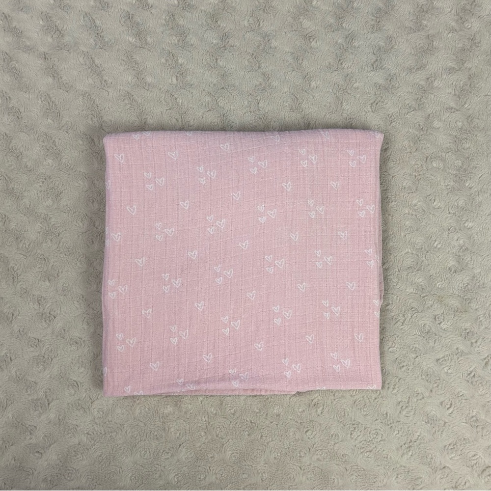 Le Petit Pink White Hearts Baby Swaddle Blanket Muslin Cotton Thin Lovey